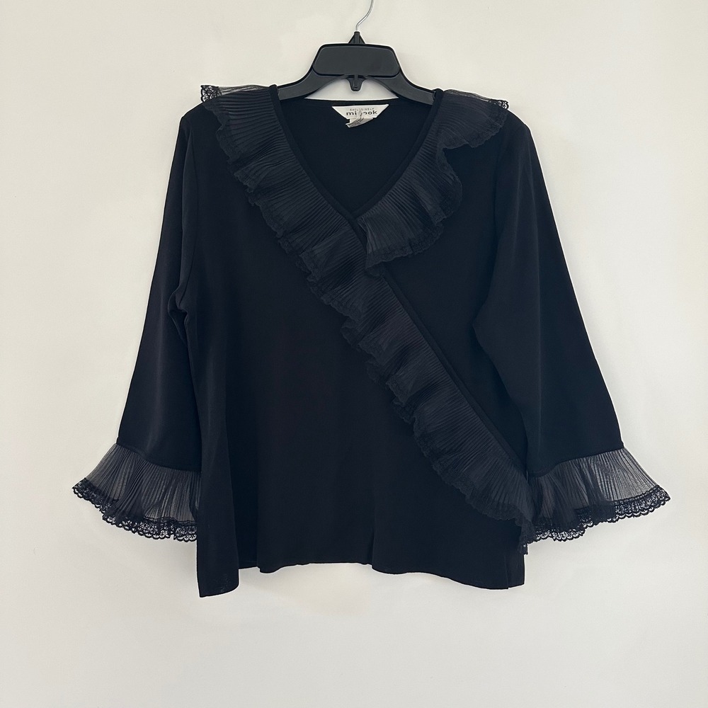 Misook Black Pleated Ruffle V Neck Top Size XL Witchy Whimsigoth Lace Gothic